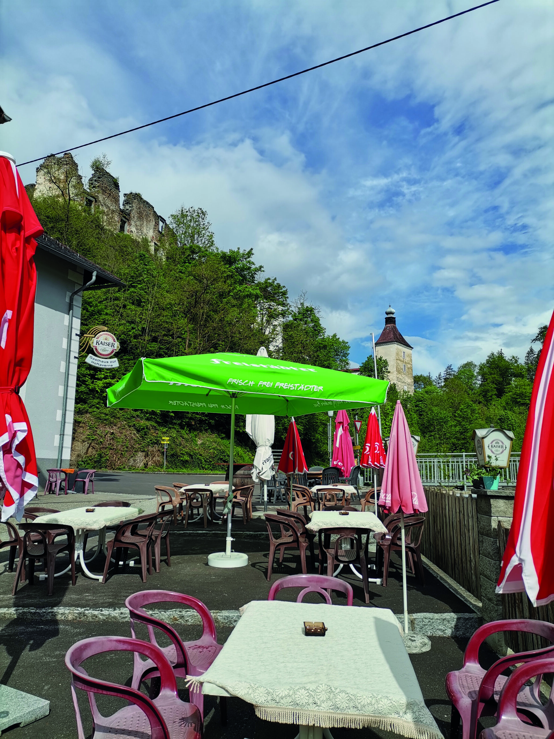 Gasthaus zur Hoftaverne-Reichenstein